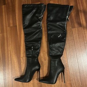 Simmi thigh high boots with zipper - black